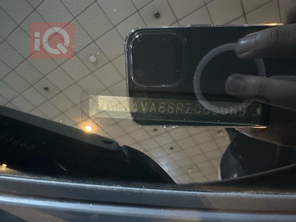 ميتسوبيشي اوتلاندر